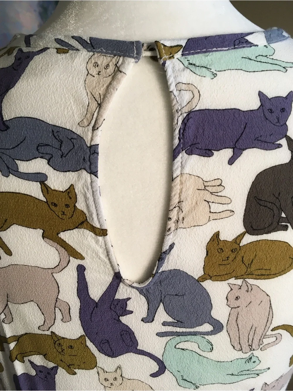 H&M White Short Sleeve Pocket Tee with Multi-Color Cat Print